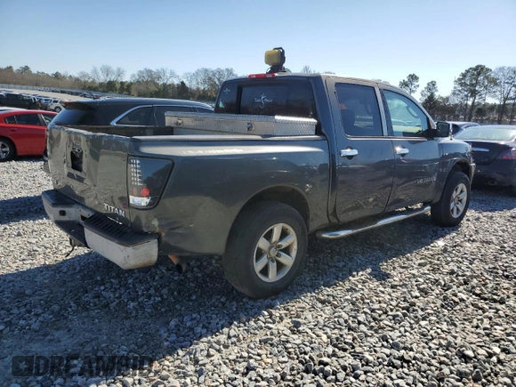2005 Nissan Titan SE with VIN 1N6AA07A45N509323, listed as a Copart auction lot 43031055 with 383,377 mi miles and Clean Title. Bid and sale history available at DreamBid. Image 3.