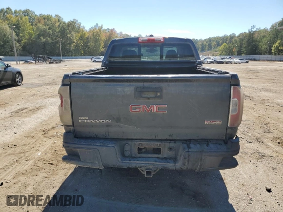 2016 GMC Canyon z VIN 1GTP6CE1XG1368688, wystawiony jako Copart lot #76475004 z przebiegiem 217 695 mil mil oraz Szkoda całkowita • Salvage title. Historia ofert i sprzedaży dostępna na DreamBid. Obrazek 6.