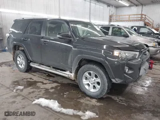2017 Toyota 4Runner SR5 with VIN JTEBU5JR1H5454808, listed as a IAAI auction lot 41504426 with 88,435 mi miles. Bid and sale history available at carsss.com. Image 1.