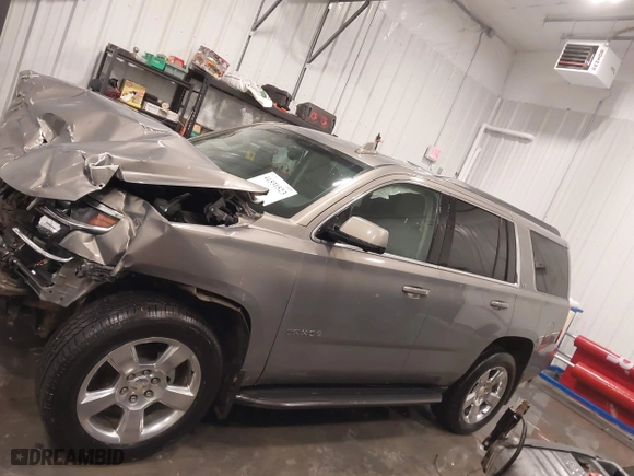 2018 Chevrolet Tahoe LT with VIN 1GNSKBKC4JR322098, listed as a IAAI auction lot 41531523 with 108,294 mi miles. Bid and sale history available at carsss.com. Image 15.