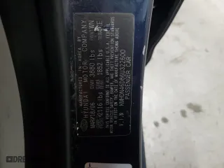 2006 Hyundai Elantra GLS with VIN KMHDN46D86U322600, listed as a Copart auction lot 50186535 with 262,328 mi miles and Clean Title. Bid and sale history available at carsss.com. Image 12.