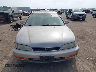 1997 Honda Accord Special Edition with VIN 1HGCD5609VA053062, listed as a IAAI auction lot 41956666 with 217,186 mi miles and . Bid and sale history available at carsss.com. Image 12.