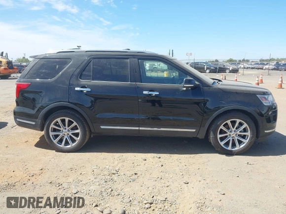2018 Ford Explorer Limited z VIN 1FM5K7F84JGA70191, wystawiony jako IAAI lot #42665507 z przebiegiem 121 586 mil mil oraz . Historia ofert i sprzedaży dostępna na DreamBid. Obrazek 13.