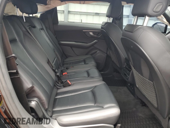 2020 Audi Q7 Premium z VIN WA1AXAF77LD011191, wystawiony jako Copart lot #59486735 z przebiegiem 46 783 mil mil oraz Nie do naprawy • Non repairable. Historia ofert i sprzedaży dostępna na DreamBid. Obrazek 11.