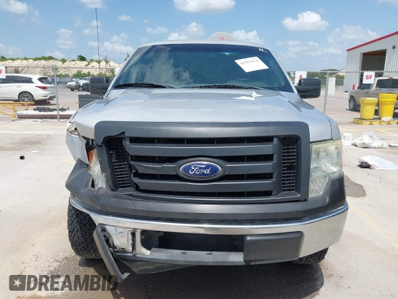 2010 Ford F-150 XL z VIN 1FTFX1CV2AFA15133, wystawiony jako IAAI lot #42555374 z przebiegiem 217 748 mil mil oraz . Historia ofert i sprzedaży dostępna na DreamBid. Obrazek 12.
