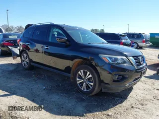 2017 Nissan Pathfinder S with VIN 5N1DR2MN2HC644842, listed as a IAAI auction lot 41654146 with 153,020 mi miles. Bid and sale history available at carsss.com. Image 1.