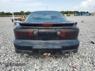 1998 Pontiac Firebird Firebird z VIN 2G2FS22K2W2216667, wystawiony jako Copart lot #63143015 z przebiegiem 107 097 mil mil oraz Szkoda całkowita • Salvage title. Historia ofert i sprzedaży dostępna na DreamBid. Obrazek 6.