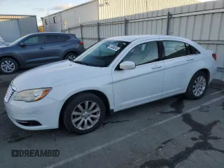 2012 Chrysler 200 Touring with VIN 1C3CCBBB4CN131796, listed as a Copart auction lot 45486555 with 103,383 mi miles and Salvage Title. Bid and sale history available at DreamBid. Image 1.