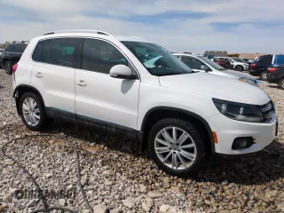 2013 Volkswagen Tiguan SEL with VIN WVGBV3AX6DW610541, listed as a Copart auction lot 49435125 with 73,952 mi miles and Salvage Title. Bid and sale history available at DreamBid. Image 4.
