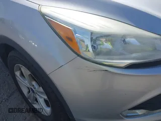 2015 Ford Escape SE with VIN 1FMCU9GX9FUC19545, listed as a IAAI auction lot 42128800 with 157,506 mi miles. Bid and sale history available at carsss.com. Image 6.