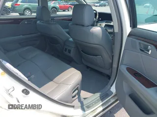 2008 Toyota Avalon XL z VIN 4T1BK36B68U304964, wystawiony jako IAAI lot #42381930 z przebiegiem 220 139 mil mil oraz . Historia ofert i sprzedaży dostępna na DreamBid. Obrazek 8.