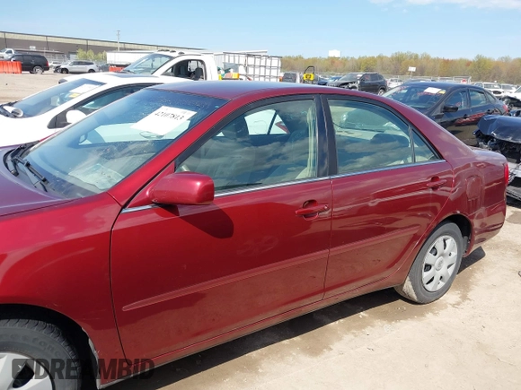 2004 Toyota Camry LE with VIN 4T1BE32K34U377605, listed as a IAAI auction lot 42107813 with 110,724 mi miles. Bid and sale history available at carsss.com. Image 15.
