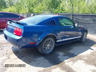 2006 Ford Mustang Standard with VIN 1ZVFT80N565158094, listed as a IAAI auction lot 42168152 with 179,778 mi miles and . Bid and sale history available at DreamBid. Image 4.