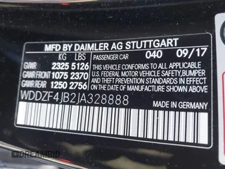 2018 Mercedes-Benz E-Class E 300 with VIN WDDZF4JB2JA328888, listed as a IAAI auction lot 41801938 with 33,470 mi miles. Bid and sale history available at carsss.com. Image 9.