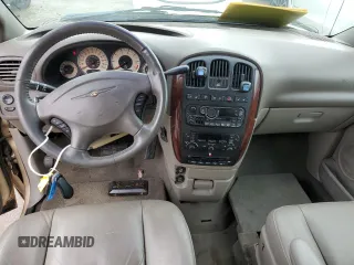 2001 Chrysler Town & Country Limited with VIN 2C8GP64L21R387318, listed as a Copart auction lot 79038314 with 103,637 mi miles and Salvage Title. Bid and sale history available at carsss.com. Image 8.