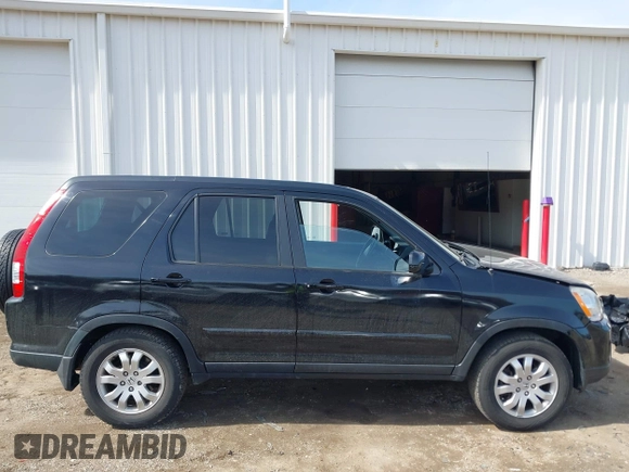 2005 Honda CR-V EX SE with VIN SHSRD78945U334461, listed as a IAAI auction lot 41775974 with 147,876 mi miles. Bid and sale history available at carsss.com. Image 13.