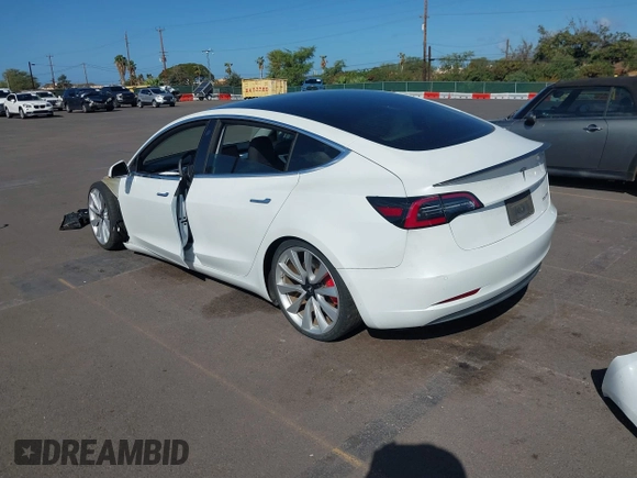 2019 Tesla Model 3 Long Range with VIN 5YJ3E1EBXKF413806, listed as a IAAI auction lot 41321906 with 24,635 mi miles. Bid and sale history available at carsss.com. Image 3.