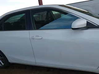 2017 Toyota Camry XLE with VIN 4T1BF1FK7HU789379, listed as a IAAI auction lot 41922886 with 198,265 mi miles. Bid and sale history available at carsss.com. Image 14.