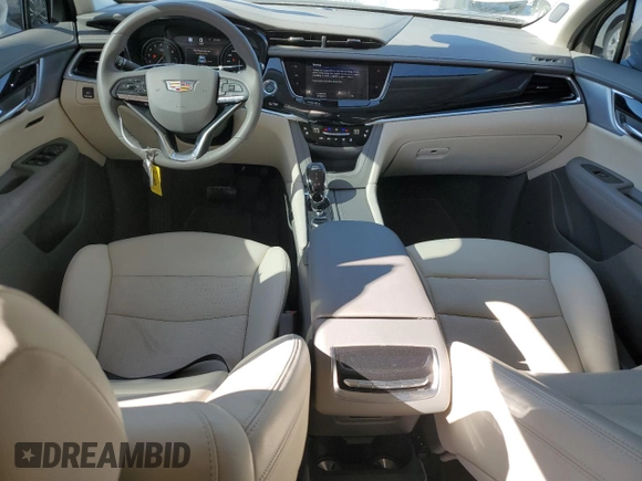 2024 Cadillac XT6 FWD Premium Luxury with VIN 1GYKPCRS4RZ742995, listed as a Copart auction lot 82802774 with 5,898 mi miles and Salvage Title. Bid and sale history available at carsss.com. Image 8.