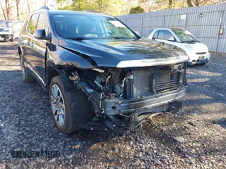 2020 GMC Acadia Denali with VIN 1GKKNXLS5LZ186171, listed as a IAAI auction lot 41205658 with 71,800 mi miles. Bid and sale history available at carsss.com. Image 6.
