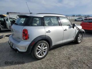 2012 MINI Countryman S with VIN WMWZC5C54CWL59076, listed as a Copart auction lot 48201505 with 172,253 mi miles and Salvage Title. Bid and sale history available at DreamBid. Image 3.