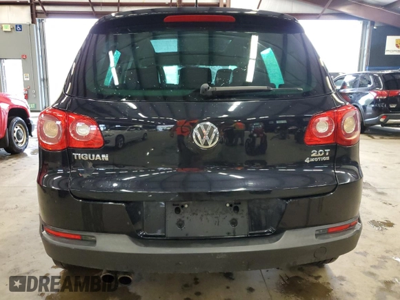 2011 Volkswagen Tiguan SE with VIN WVGBV7AX4BW514296, listed as a Copart auction lot 55170155 with 151,068 mi miles and Clean Title. Bid and sale history available at DreamBid. Image 6.