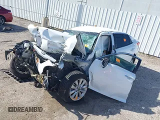 2018 Kia Optima LX with VIN 5XXGT4L34JG265913, listed as a IAAI auction lot 41821870 with 1 mi miles. Bid and sale history available at carsss.com. Image 2.