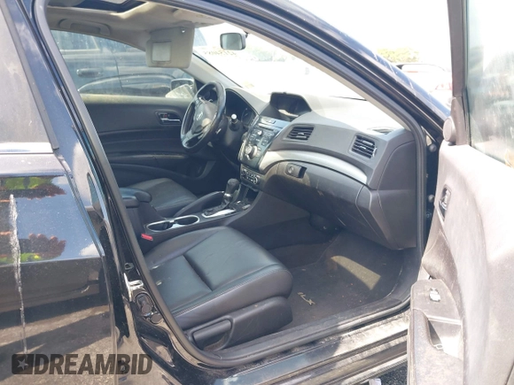 2016 Acura ILX z VIN 19UDE2F38GA005372, wystawiony jako IAAI lot #42154085 z przebiegiem Nie podano mil oraz . Historia ofert i sprzedaży dostępna na DreamBid. Obrazek 5.
