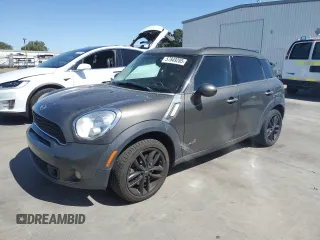 2012 MINI Countryman S z VIN WMWZC5C54CWM14898, wystawiony jako Copart lot #57849285 z przebiegiem 131 132 mil mil oraz Czysty tytuł • Clean title. Historia ofert i sprzedaży dostępna na DreamBid. Obrazek 1.