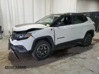 2025 Jeep Compass Trailhawk с VIN 3C4NJDDN4ST536827, выставлен на аукционе Copart как лот 60359375 с пробегом Не указан миль и Списание • Salvage title. История ставок и продаж доступна на DreamBid. Изображение 1.