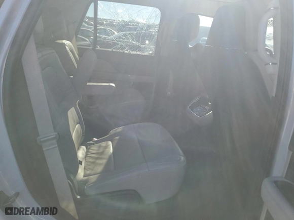 2024 Lincoln Navigator Reserve with VIN 5LMJJ2LGXREL14043, listed as a Copart auction lot 83707174 with 11,943 mi miles and Salvage Title. Bid and sale history available at carsss.com. Image 11.