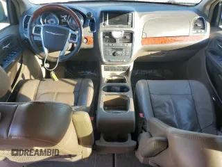 2013 Chrysler Town & Country Limited with VIN 2C4RC1GG7DR645926, listed as a Copart auction lot 46692665 with 235,185 mi miles and Salvage Title. Bid and sale history available at carsss.com. Image 8.