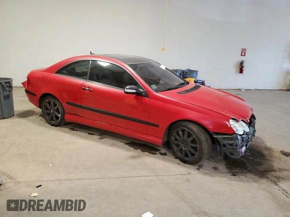 2007 Mercedes-Benz CLK-Class 3.5L with VIN WDBTJ56H87F225518, listed as a Copart auction lot 75722714 with 101,173 mi miles and Salvage Title. Bid and sale history available at carsss.com. Image 4.