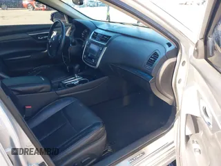 2016 Nissan Altima S with VIN 1N4AL3AP0GC120758, listed as a IAAI auction lot 41394469 with 137,936 mi miles and . Bid and sale history available at DreamBid. Image 5.