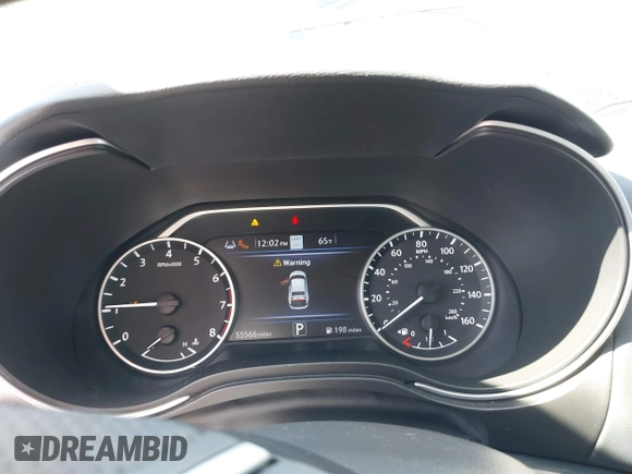 2020 Nissan Maxima Platinum with VIN 1N4AA6FV0LC376990, listed as a IAAI auction lot 41642392 with 55,566 mi miles and . Bid and sale history available at DreamBid. Image 7.