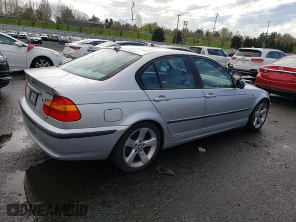 2004 BMW 3 Series 325i with VIN WBAAZ33414KP84853, listed as a Copart auction lot 52410235 with 109,397 mi miles and Clean Title. Bid and sale history available at carsss.com. Image 3.