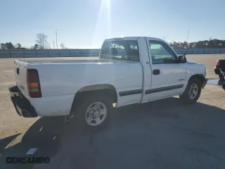 2002 Chevrolet Silverado 1500 with VIN 1GCEC14X32Z108069, listed as a Copart auction lot 89347285 with 242,436 mi miles and Salvage Title. Bid and sale history available at carsss.com. Image 3.