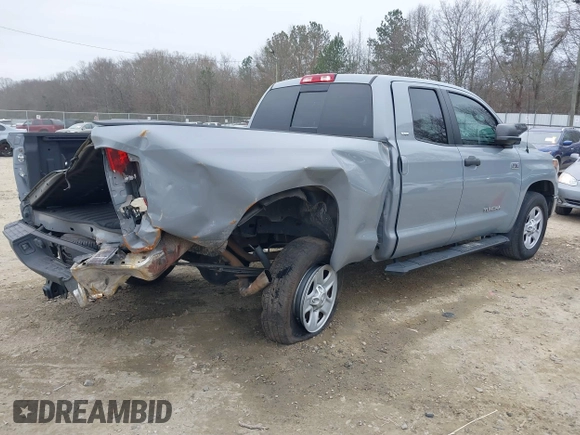 2019 Toyota Tundra 2WD SR with VIN 5TFRY5F14KX245486, listed as a IAAI auction lot 41171640 with 85,697 mi miles. Bid and sale history available at carsss.com. Image 4.