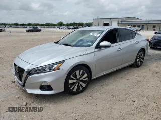2019 Nissan Altima SV z VIN 1N4BL4DV9KC107925, wystawiony jako Copart lot #52631375 z przebiegiem 72 259 mil mil oraz Czysty tytuł • Clean title. Historia ofert i sprzedaży dostępna na DreamBid. Obrazek 1.
