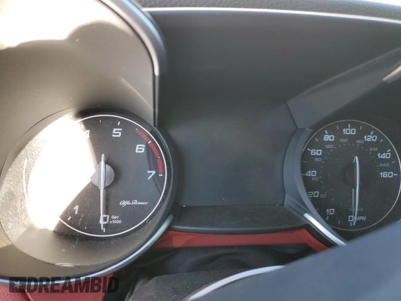 2018 Alfa Romeo Giulia with VIN ZARFAEDNXJ7563422, listed as a Copart auction lot 40852283 with 0 mi miles. Bid and sale history available at carsss.com. Image 9.