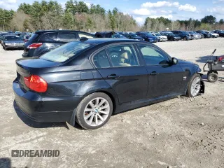 2011 BMW 3 Series 328i xDrive with VIN WBAPK5G50BNN80781, listed as a Copart auction lot 54330425 with 105,386 mi miles and Clean Title. Bid and sale history available at carsss.com. Image 3.