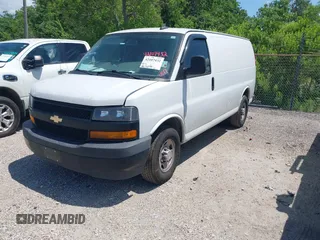 2019 Chevrolet Express Cargo with VIN 1GCWGAFG8K1365250, listed as a IAAI auction lot 42107432 with 192,055 mi miles. Bid and sale history available at carsss.com. Image 17.