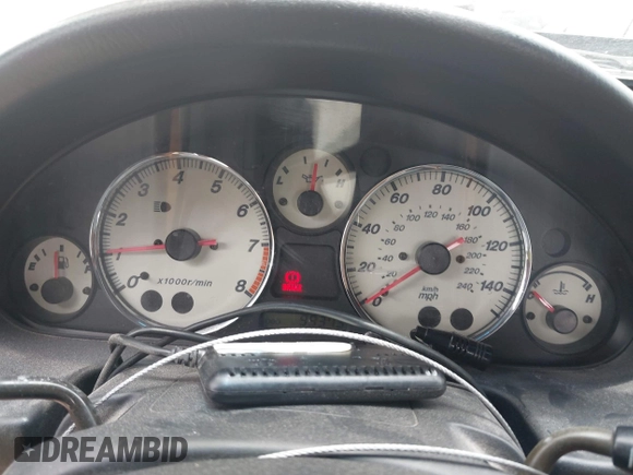 2002 Mazda MX-5 Miata Cloth with VIN JM1NB353520221312, listed as a IAAI auction lot 42410028 with 99,375 mi miles and . Bid and sale history available at DreamBid. Image 7.