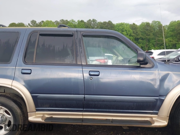 2000 Ford Explorer Eddie Bauer with VIN 1FMZU64E5YUB81536, listed as a IAAI auction lot 42270655 with 375,868 mi miles and . Bid and sale history available at DreamBid. Image 14.