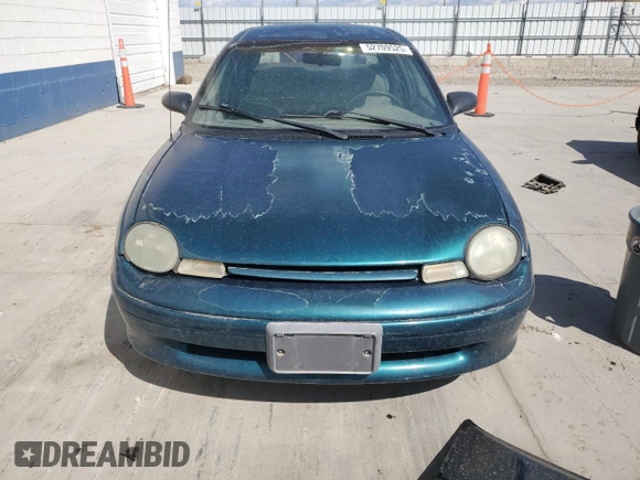 1995 Plymouth Neon z VIN 3P3ES47C4ST544935, wystawiony jako Copart lot #52709525 z przebiegiem 111 566 mil mil oraz Tytuł czysty. Historia ofert i sprzedaży dostępna na DreamBid. Obrazek 5.