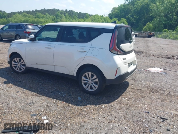 2023 Kia Soul LX with VIN KNDJ23AU7P7840988, listed as a IAAI auction lot 42106991 with 48,752 mi miles. Bid and sale history available at carsss.com. Image 3.