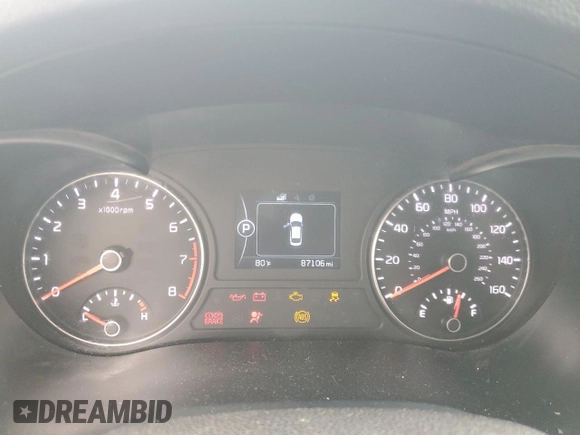 2016 Kia Optima LX z VIN KNAGT4L32G5078938, wystawiony jako Copart lot #55253985 z przebiegiem 87 106 mil mil oraz Szkoda całkowita • Salvage title. Historia ofert i sprzedaży dostępna na DreamBid. Obrazek 9.