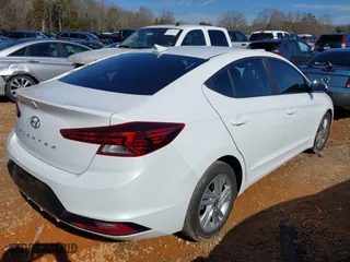 2019 Hyundai Elantra SEL with VIN 5NPD84LF7KH463762, listed as a IAAI auction lot 41465346 with 54,782 mi miles. Bid and sale history available at carsss.com. Image 4.