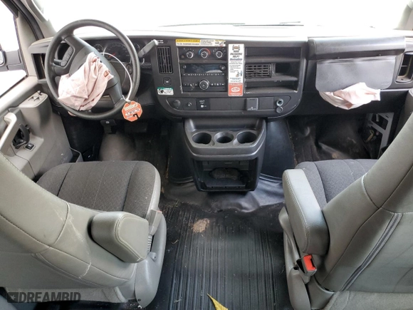 2022 GMC Savana Cargo Van with VIN 1GTW7AFP6N1221748, listed as a Copart auction lot 79254564 with 29,682 mi miles and Clean Title. Bid and sale history available at carsss.com. Image 8.