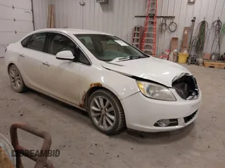 2013 Buick Verano with VIN 1G4PP5SK1D4161361, listed as a IAAI auction lot 41733006 with 113,317 mi miles. Bid and sale history available at carsss.com. Image 1.